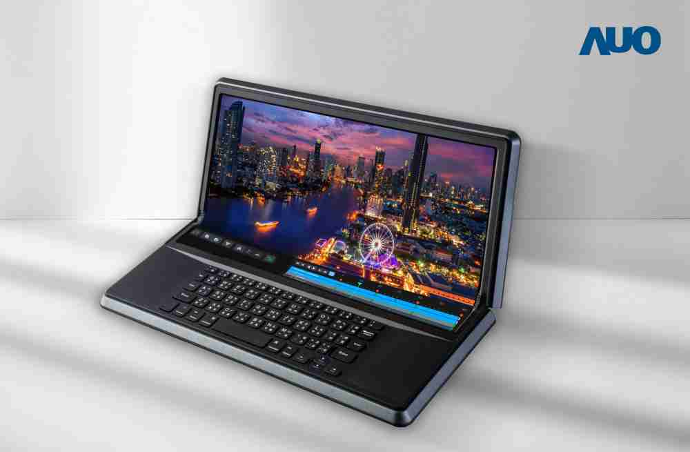 红龙扑克14.6吋Micro LED折迭显示屏幕，，搭配半径4mm的弯折绞炼，，以及高画素、、、、高亮度、、高对比度的显示技术特点，，，，即便在大视角下仍保有绝佳色相与亮度